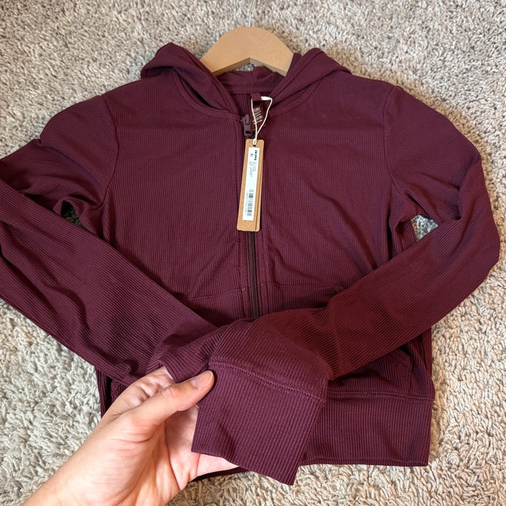 New Skims Soft Lounge Zip Up Hoodie Bordeaux - Picture 5 of 5
